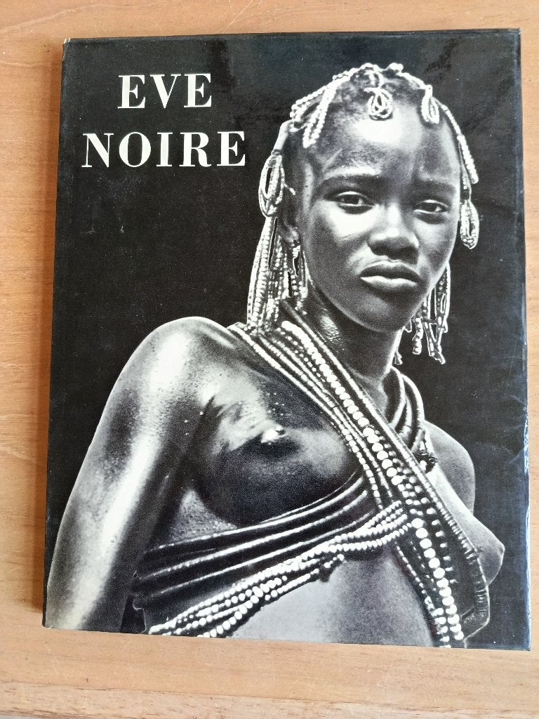 Eve Noire - photographies, Livres, Enlèvement ou Envoi, Comme neuf