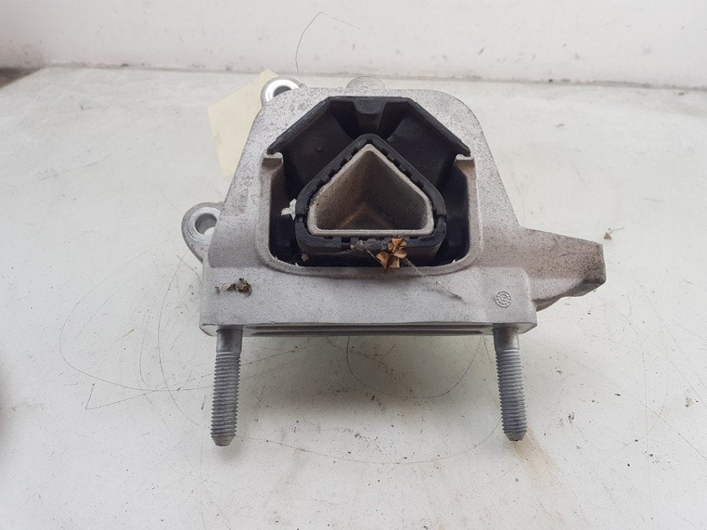 SUPPORT BOITE DE VITESSES ABS Opel Mokka (|9826551380|), Utilisé, Opel