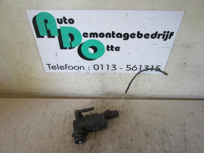 Ruitensproeierpomp voor van een Renault Laguna (Laguna 01-), Gebruikt, -, Renault, -