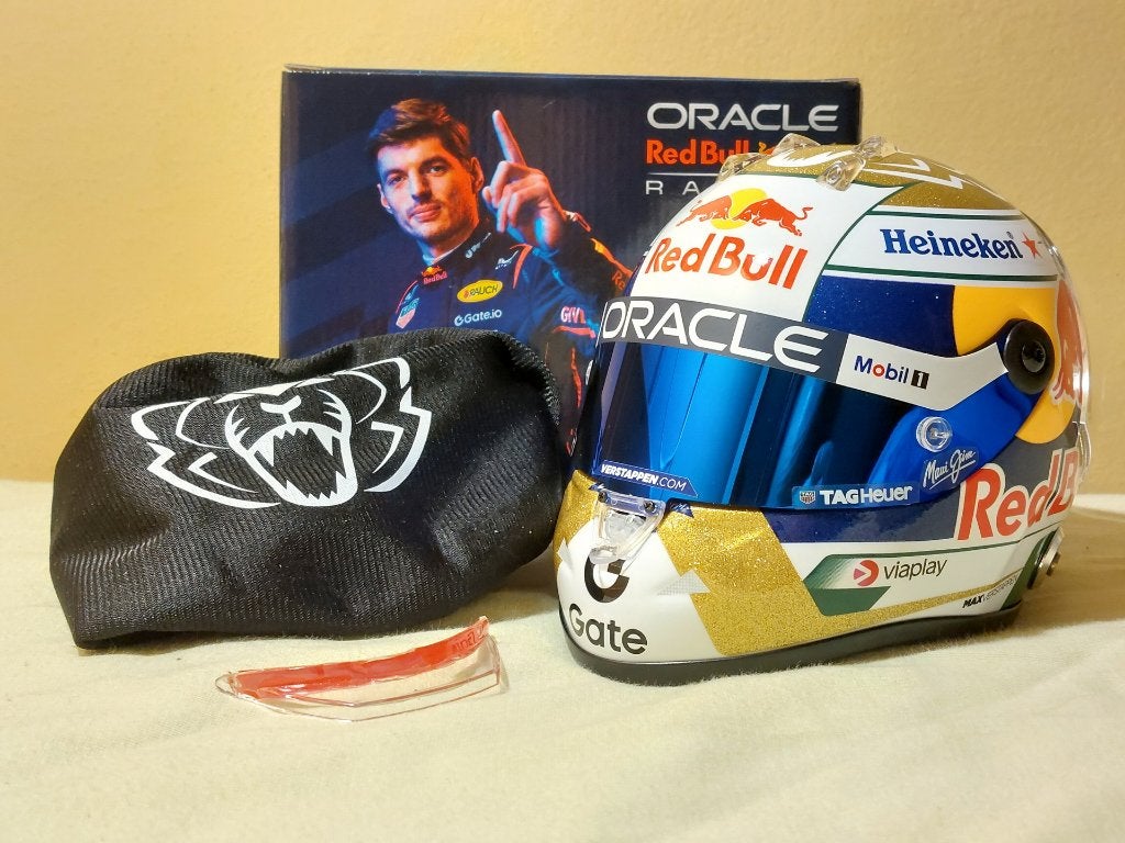 Casque Max Verstappen Red Bull F1 Brésil 2025 1:2, Envoi, Neuf, ForTwo