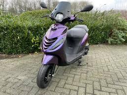 Gezocht piaggo zip maakt niet uit welke, Ophalen, Zo goed als nieuw, Zip
