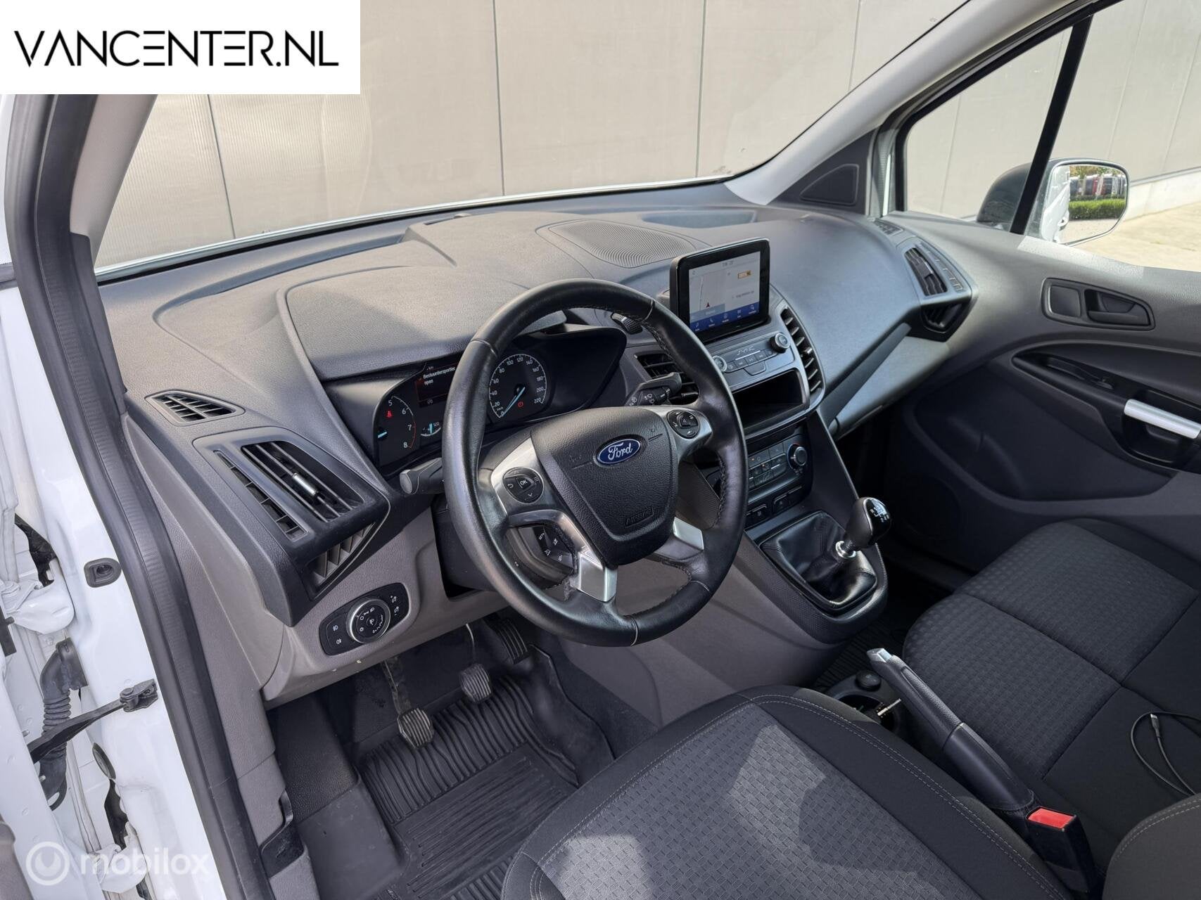 Ford Transit Connect Lang L2 1.0 Ecoboost 100PK Benzine Bank, Auto's, Voorwielaandrijving, Stof, Gebruikt, Wit