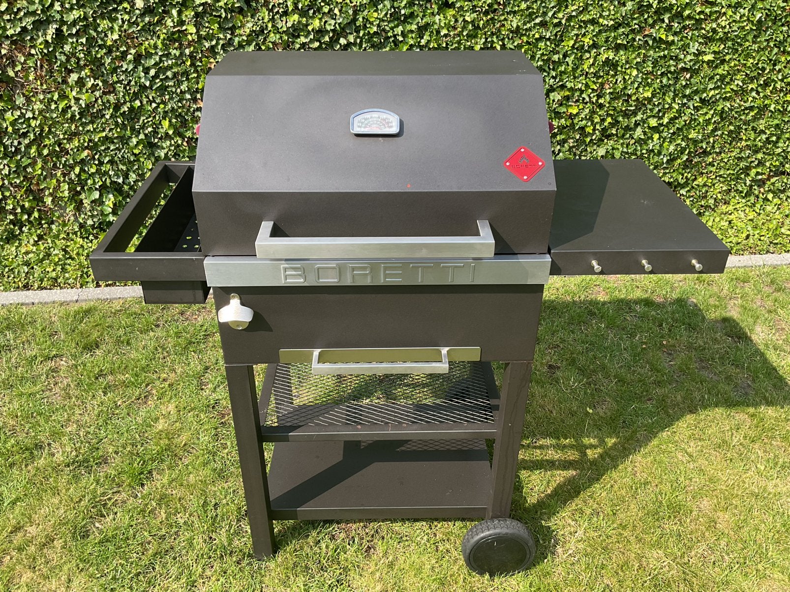 BBQ BORETTI, Ophalen, Gebruikt