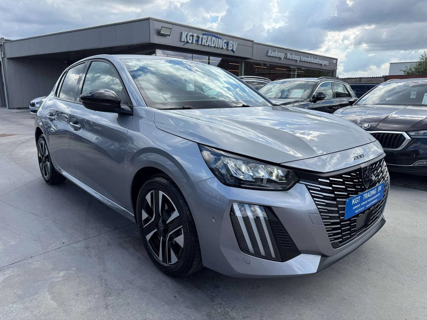 Peugeot 208 1.2i TURBO 360 CAMERA DODE HOEK NAVIGATIE LEDER, Achat, Entreprise, 1165 kg, Boîte manuelle