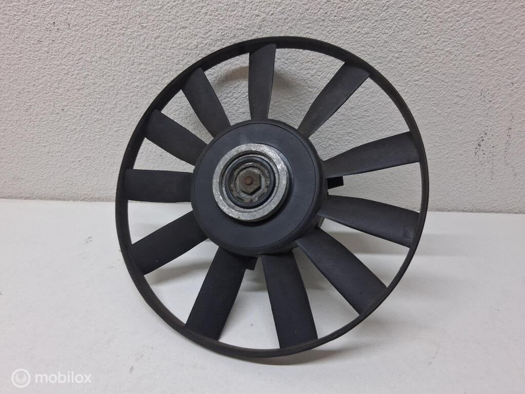 Koelvin Vw Caddy II 1.9 TDI ('96-'03) 357959455L, Gebruikt, Volkswagen, Ophalen of Verzenden, Volkswagen