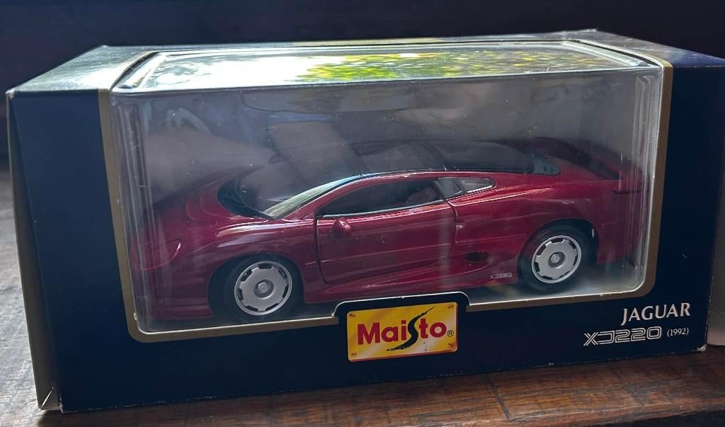 NOUVEAU Maisto Jaguar, Envoi, Neuf, Voiture, Maisto