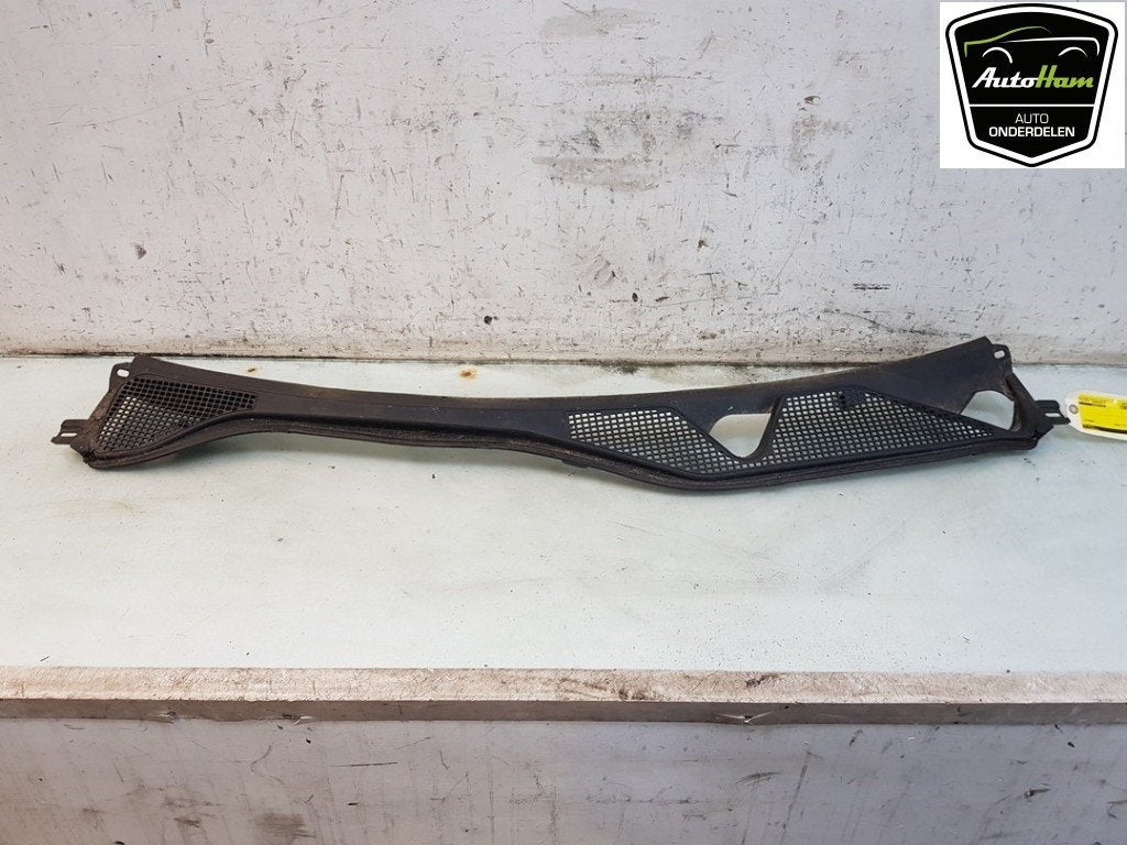 BAIE DE PARE BRISE Renault Twingo III (AH) (|668118065R|), Dhr. J. Ham, Renault, Administratie@autoham.nl, Utilisé