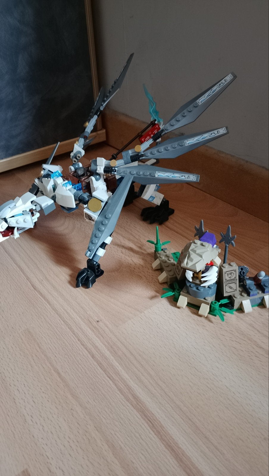 LEGO 70748 NINJAGO Titanium Dragon, Envoi