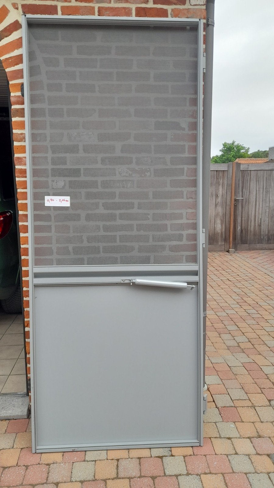 Vliegendeur in aluminium met nieuwe pomp 2.16 op 0.90m, Ophalen