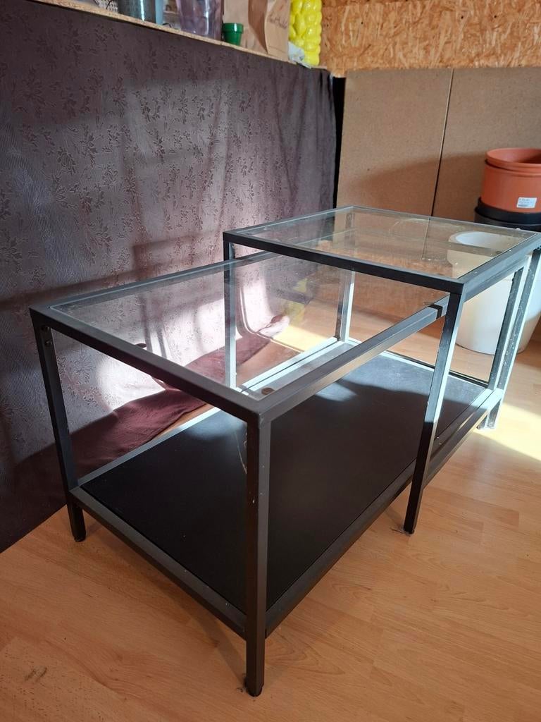 Salontafel IKEA, Enlèvement, Verre