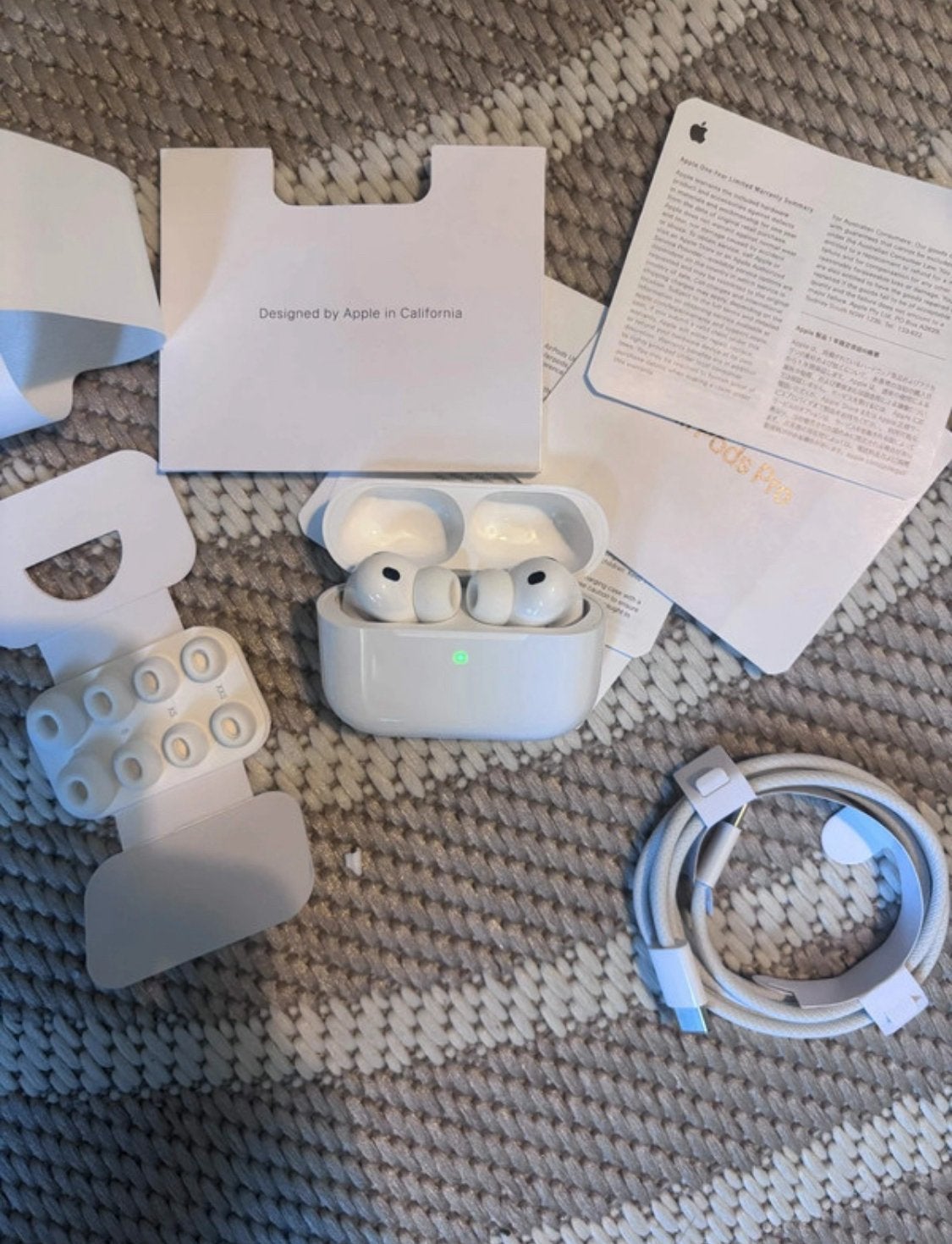 Airpods pro2, Télécoms, Téléphonie mobile | Écouteurs, Enlèvement ou Envoi, Comme neuf