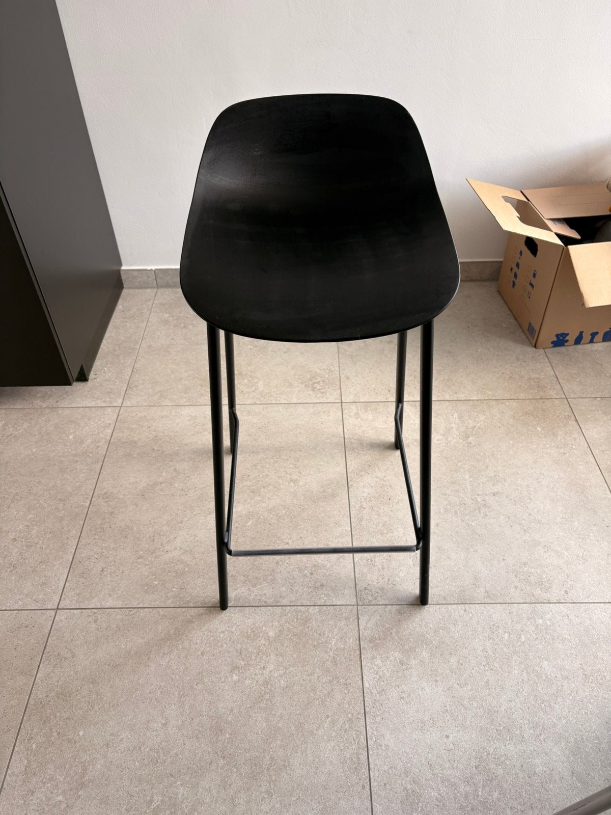 Tabouret de bar noir, Enlèvement, Comme neuf