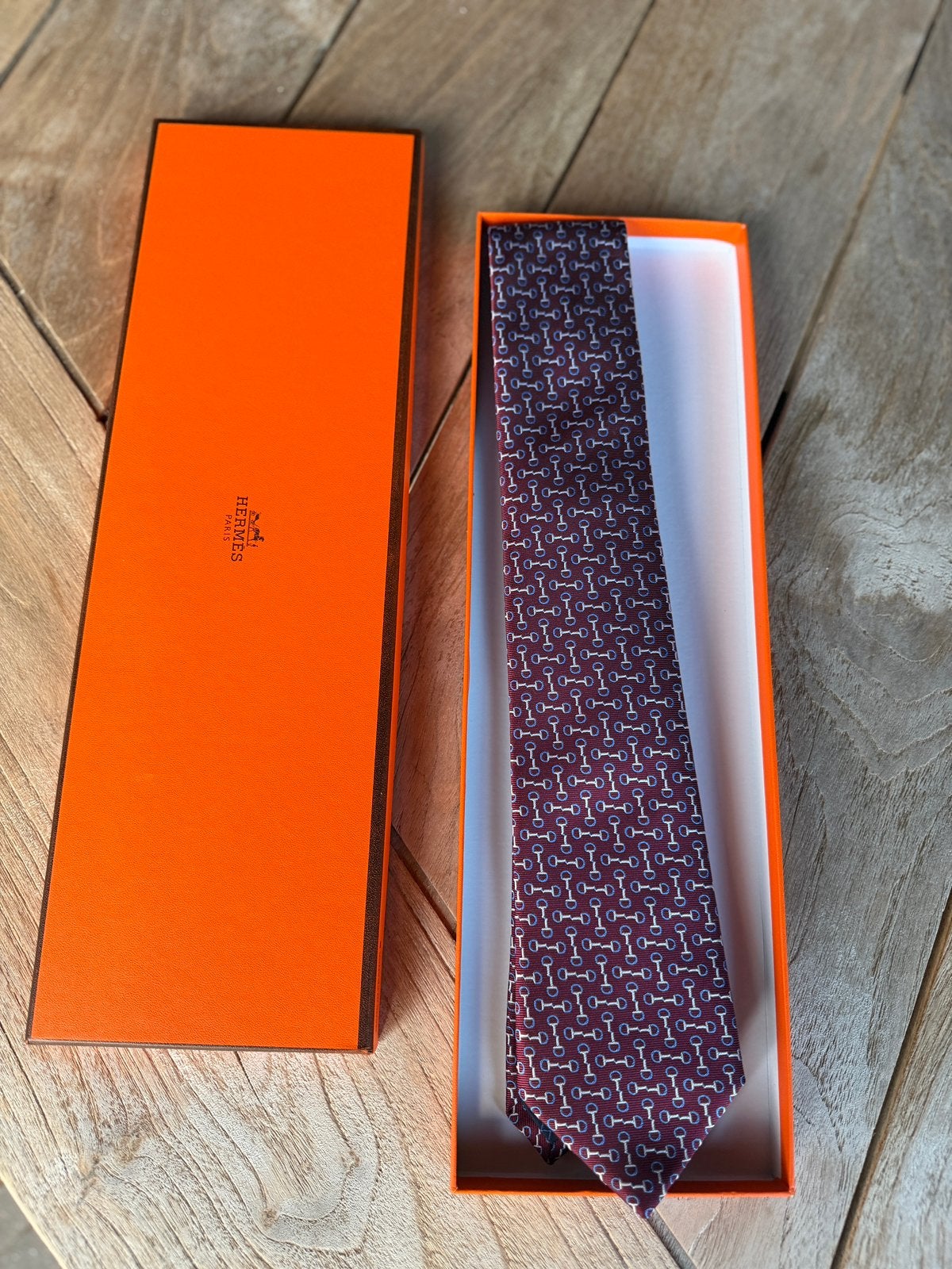 Cravatte / tie / das Hermes, Ophalen of Verzenden, Zo goed als nieuw