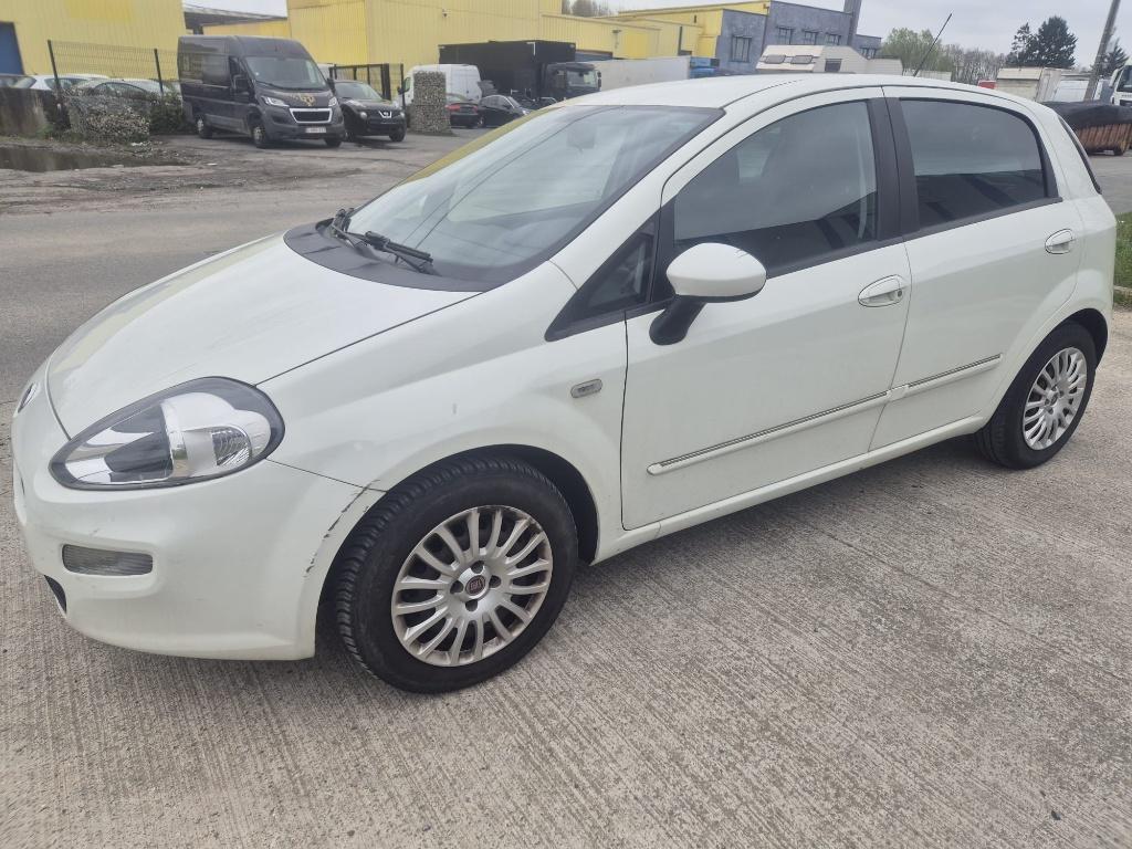 Fiat Punto 1.3 Diesel, Autos, Euro 5, Achat, Entreprise, Boîte manuelle