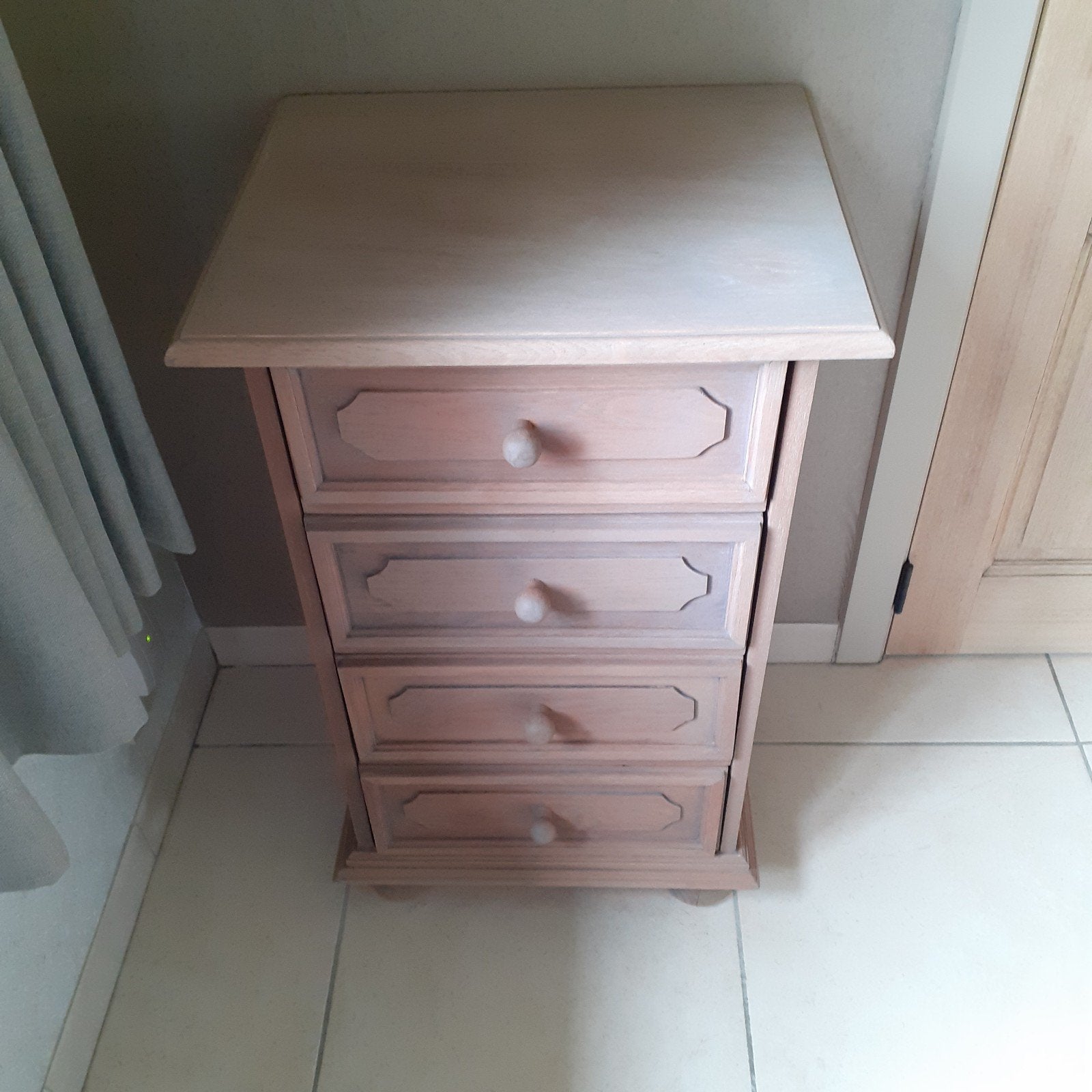 eiken bijzetkastje, Huis en Inrichting, Ophalen, Minder dan 50 cm, Eikenhout, Zo goed als nieuw