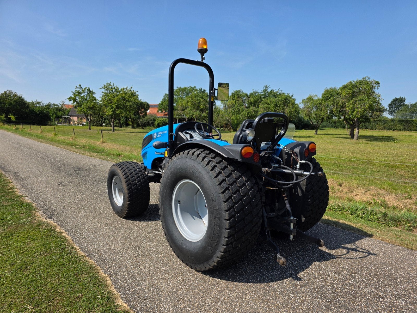 Landini Mistral 40 Marge trekker., Zakelijke goederen, Landbouw | Tractoren, Overige merken, Gebruikt, Tot 2500, Ophalen of Verzenden