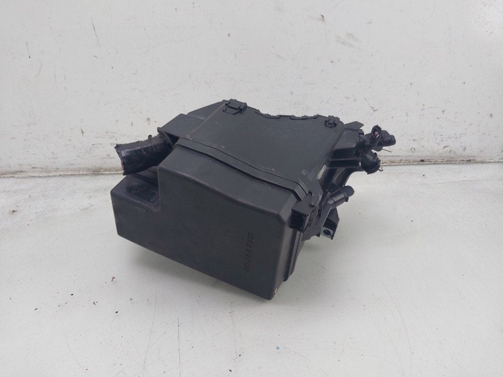 ZEKERINGKAST Toyota RAV4 (A4) (|8274148090|), Gebruikt, Kundenbetreuung@toyota.de, Toyota, Toyota-Allee 2
50858  Köln, DE