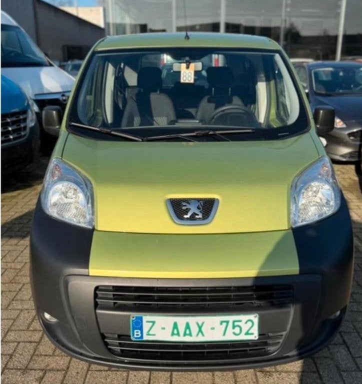 Peugeot biper, Autos, Peugeot, Particulier, Bipper, Essence, 5 portes, Boîte manuelle, Vert, Tissu, Enlèvement