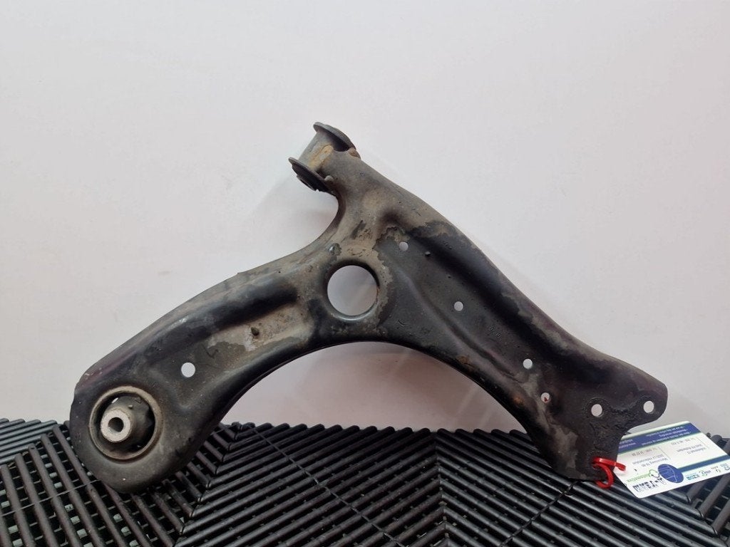 BRAS DE SUSPENSION AVANT DROIT (TRIANGLE) Polo V (6R), Autos : Pièces & Accessoires, Volkswagen, Volkswagen AG, Utilisé, Kundenbetreuung@volkswagen.de