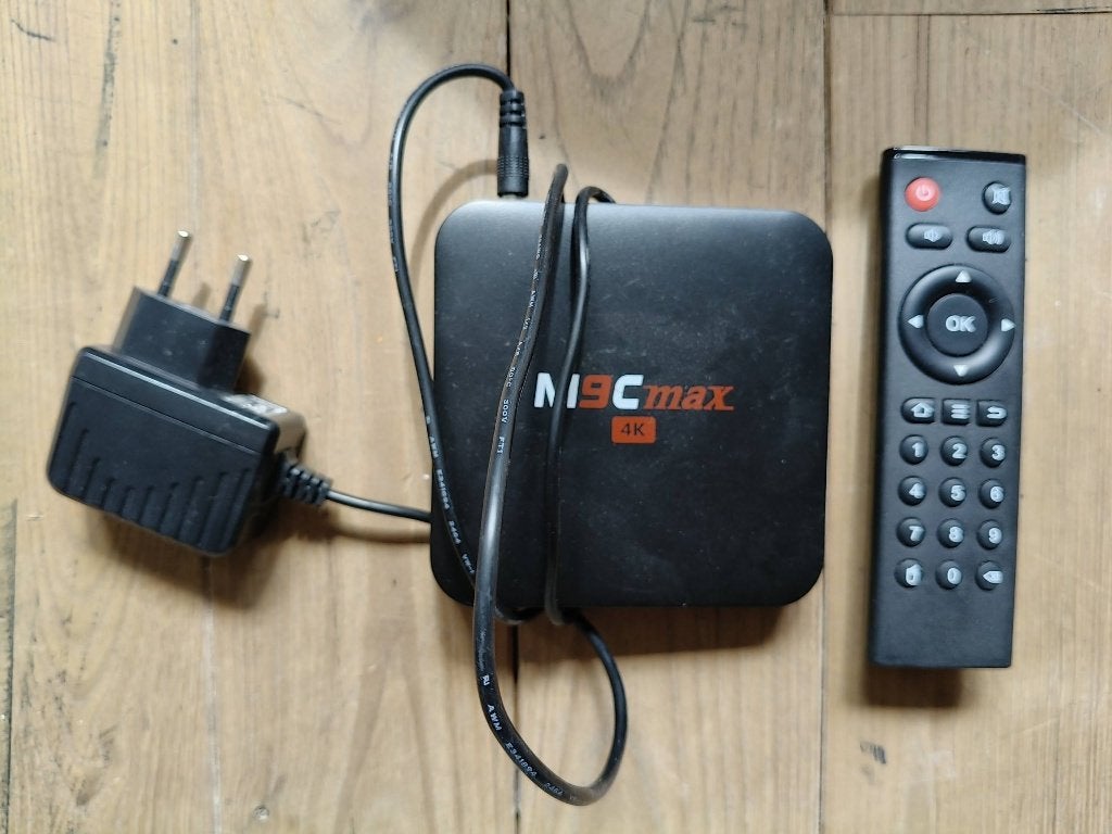 M95 Max 4K Android TV-box met afstandsbediening, TV, Hi-fi & Vidéo, Lecteurs multimédias, Enlèvement ou Envoi, Comme neuf, HDMI