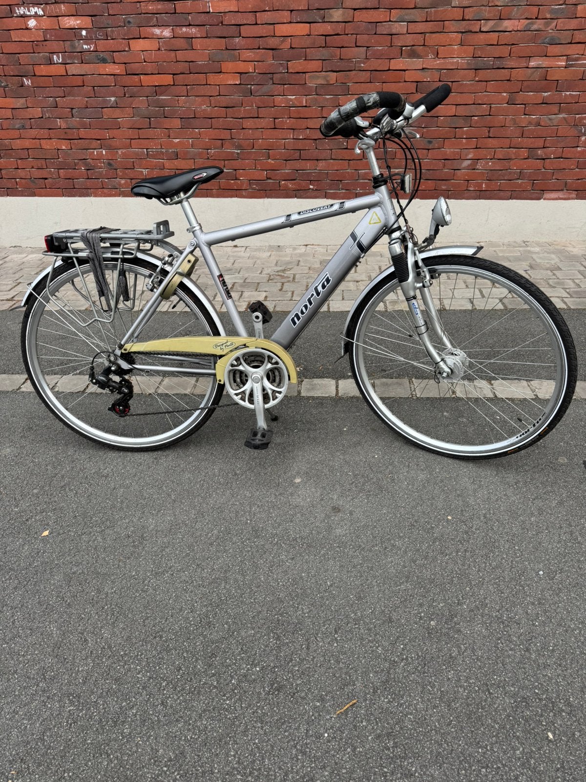 Vélo NORTA DISCOVERY homme ville 28 pouces 18V, Vélos & Vélomoteurs, Autres marques, Frein sur jante, 49 à 53 cm, Comme neuf