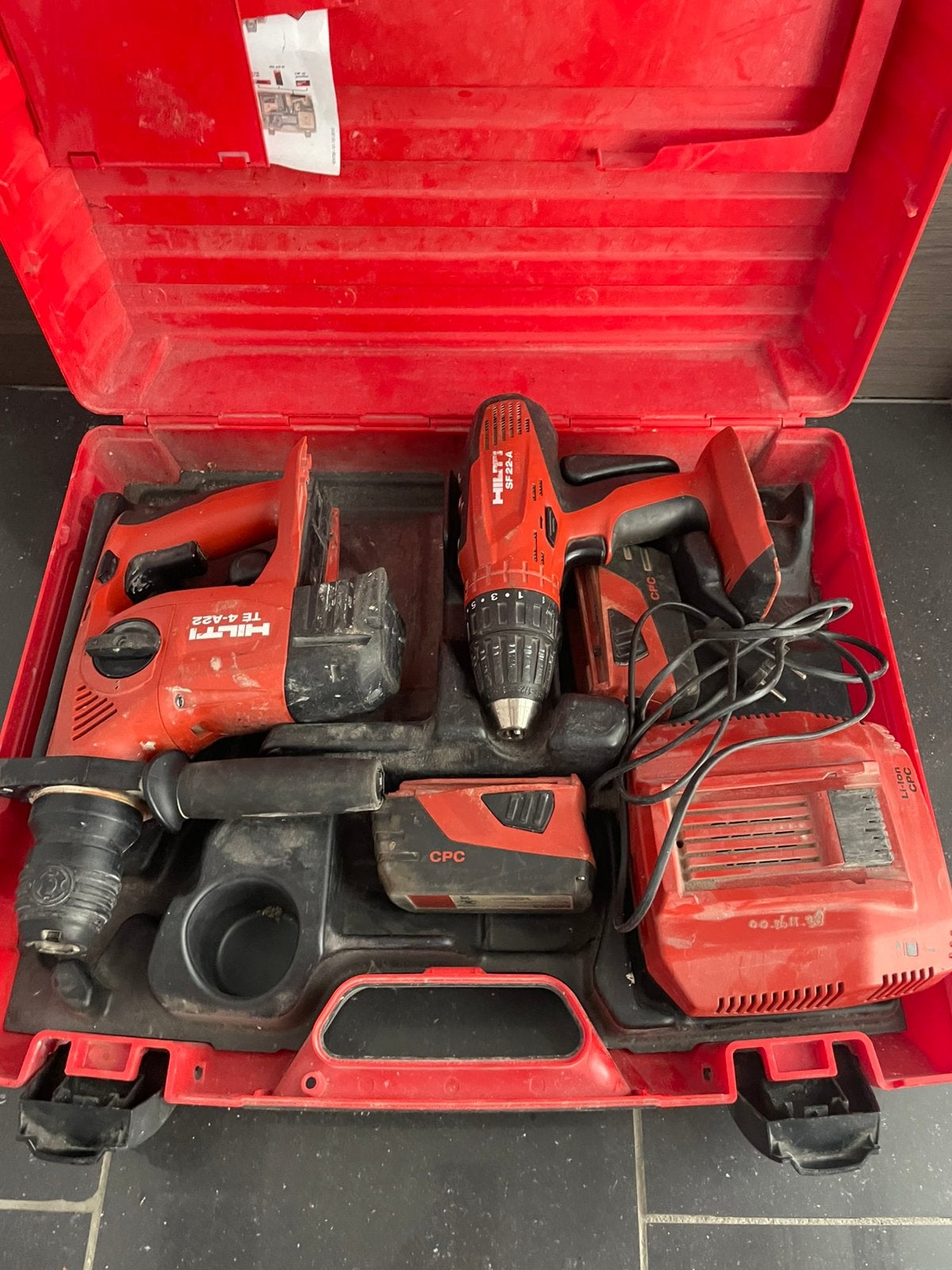 Hilti boormachine TE4-22A en SF-22A, Doe-het-zelf en Bouw, Ophalen, Zo goed als nieuw, Boormachine