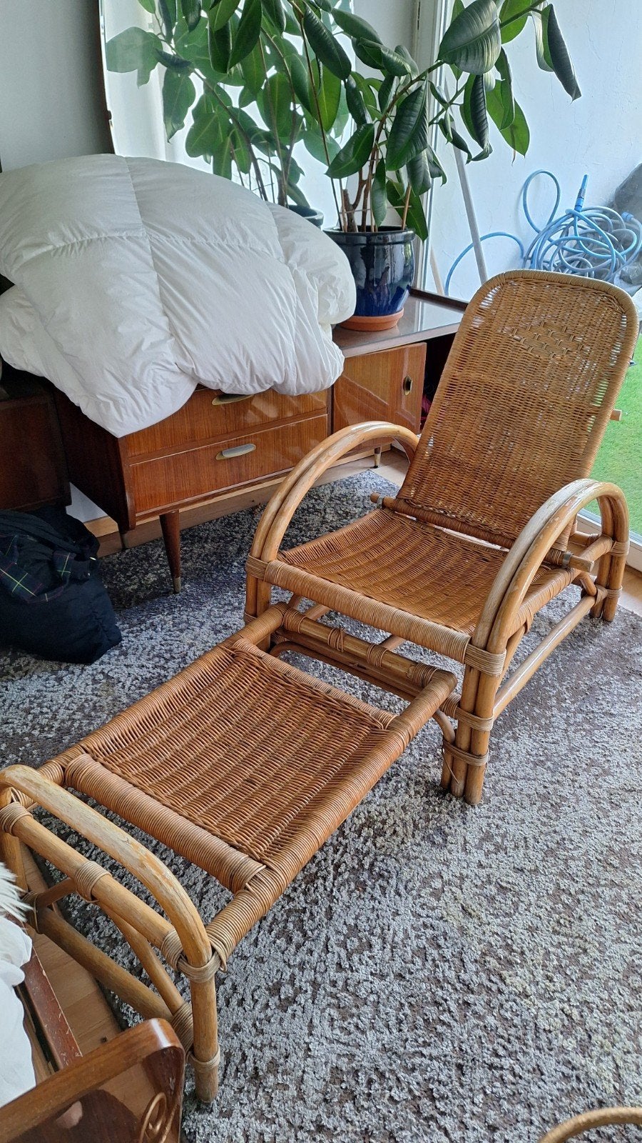 Fauteuil lounge vintage/rotin avec repose-pieds coulissant, Enlèvement, Utilisé, Rotin, Réglable
