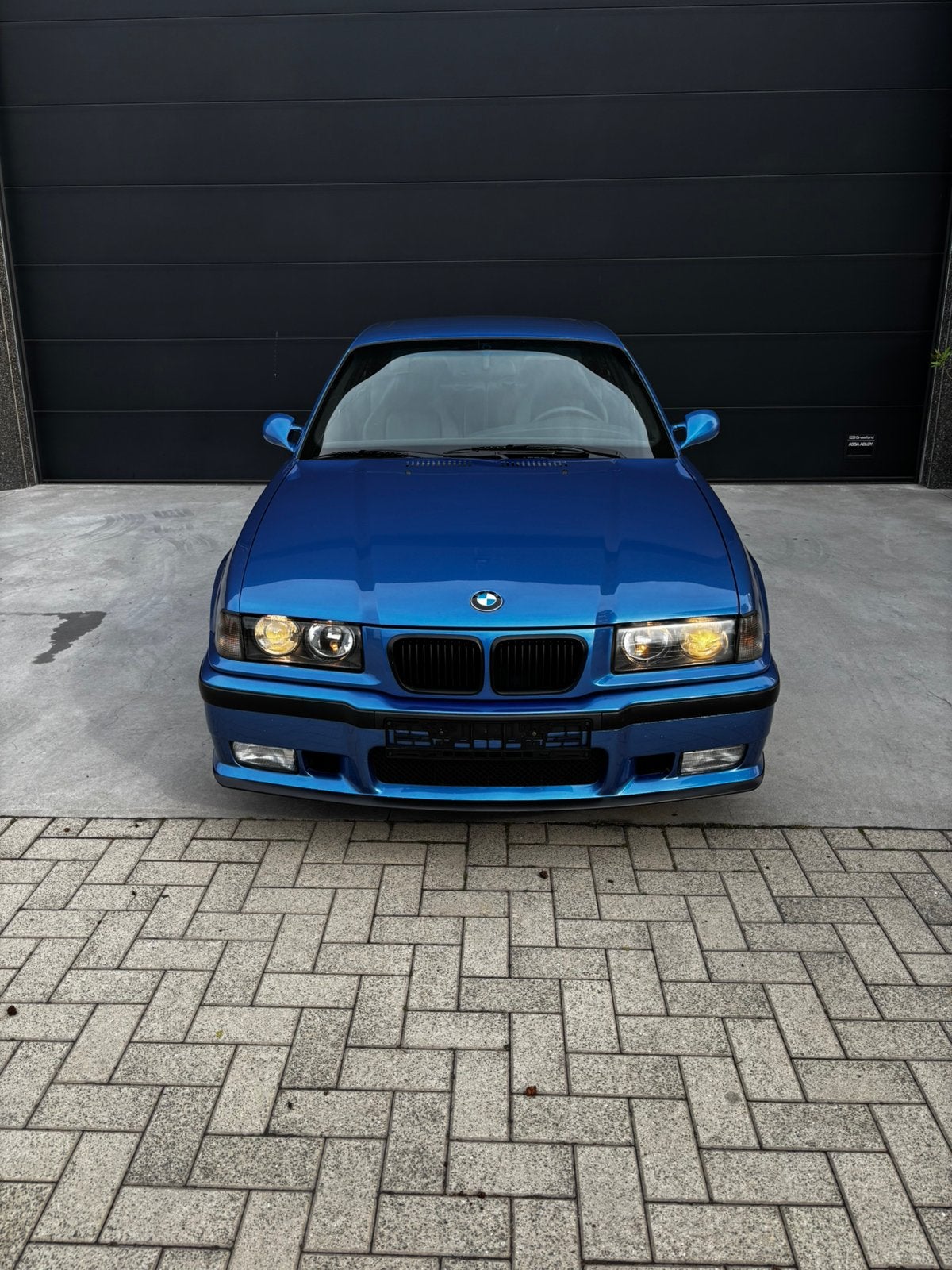 BMW E36 3.2 Estoril Blauw, foto 3
