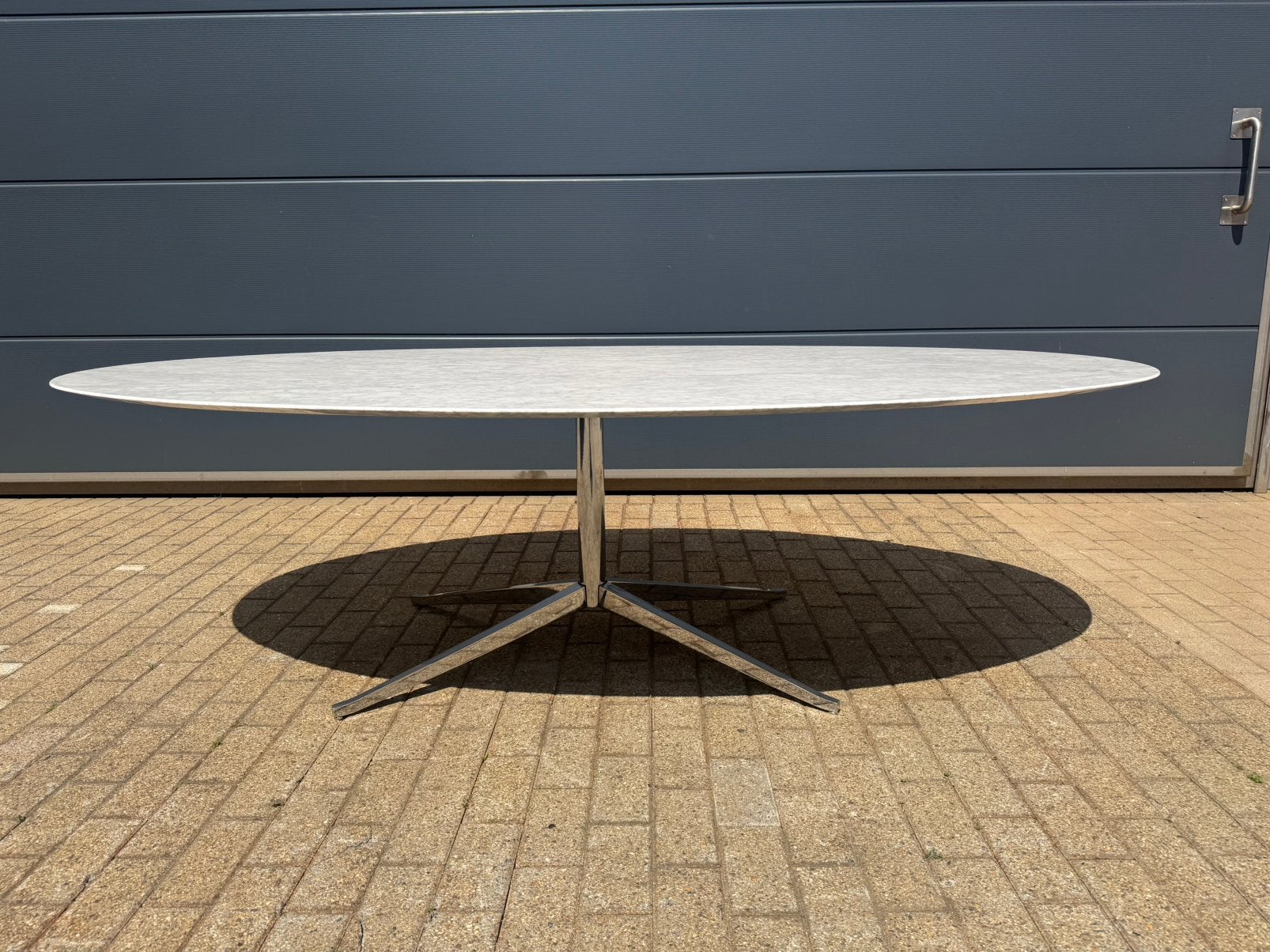 Table ovale originale Florence Knoll (244 x 137 cm) Carrara, Enlèvement ou Envoi, Vitra togo mah jong ligne roset sede cassina b&b italia artifort