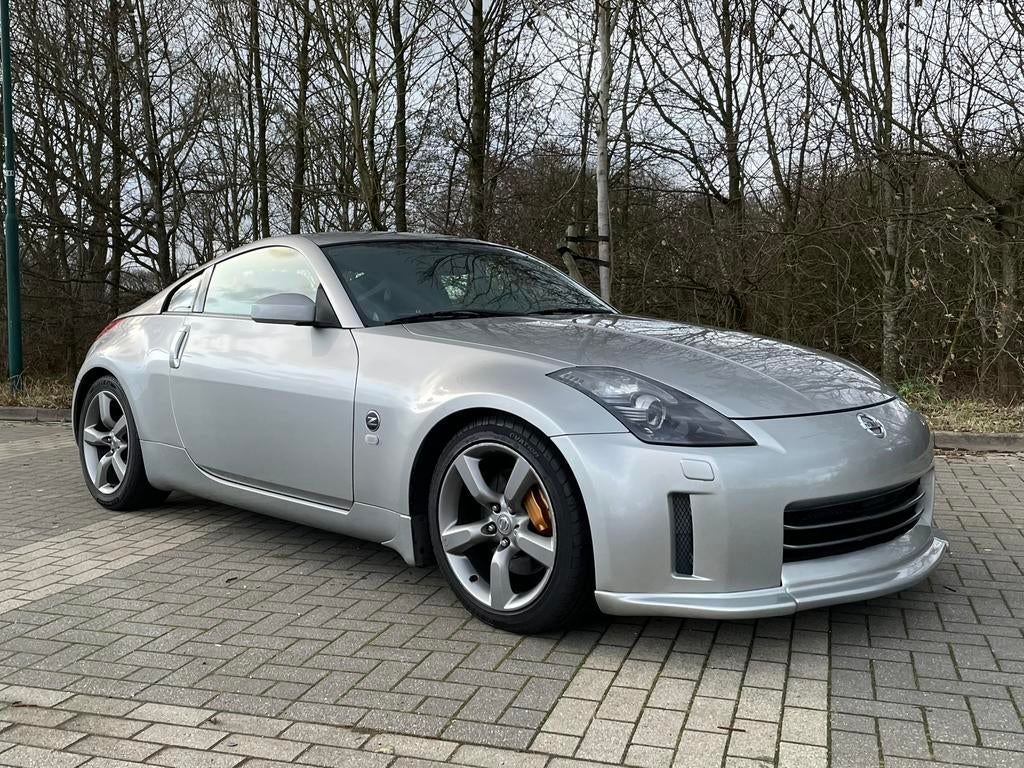 Nissan 350Z NL-auto, Achterwielaandrijving, Zwart, Leder, Handgeschakeld