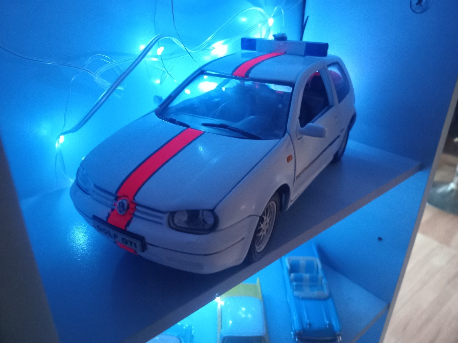 gendarmerie golf GTI 1/18, Enlèvement