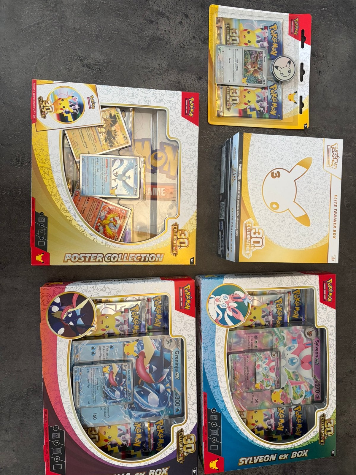 Pokemon 30 jaar jubileum kaarten set- engelse versie, Ophalen of Verzenden, Nieuw, Boosterbox