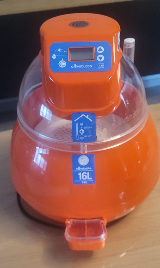 Couveuse Covattuto 16L Pro Novital, Enlèvement, Comme neuf, Couveuse