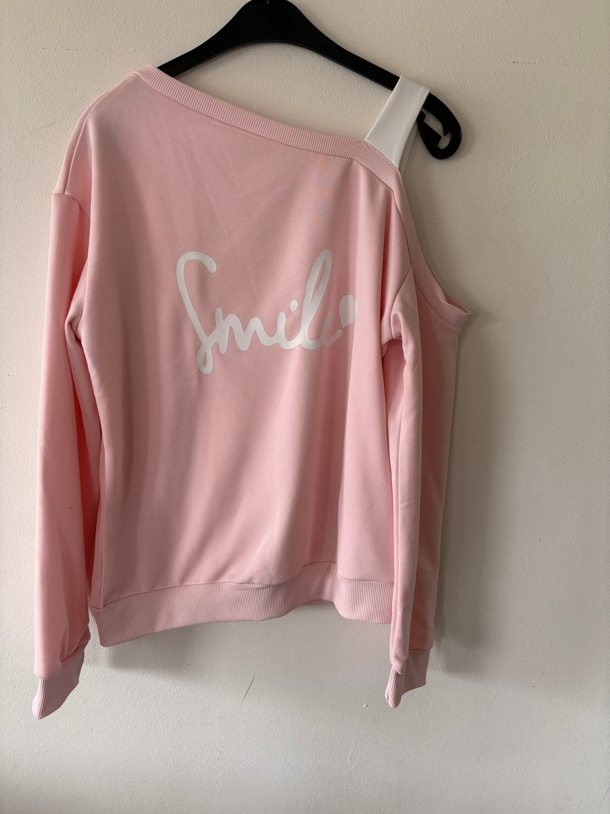 Lot dames kledij maat medium (50 stuks), Kleding | Dames, Homewear, Zo goed als nieuw, Ophalen