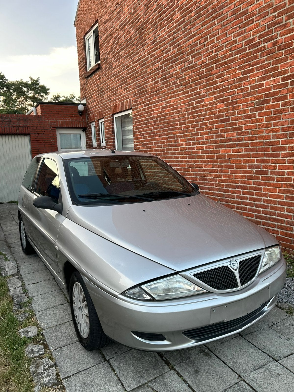 Lancia Y 1.2 Benzine 2002, Autos, Lancia, Argent ou Gris, Achat, Boîte manuelle, Y