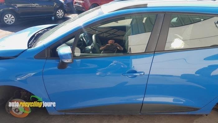 Portier 4Deurs links-voor van een Renault Clio (OVRPJ), Gebruikt, -, -, -