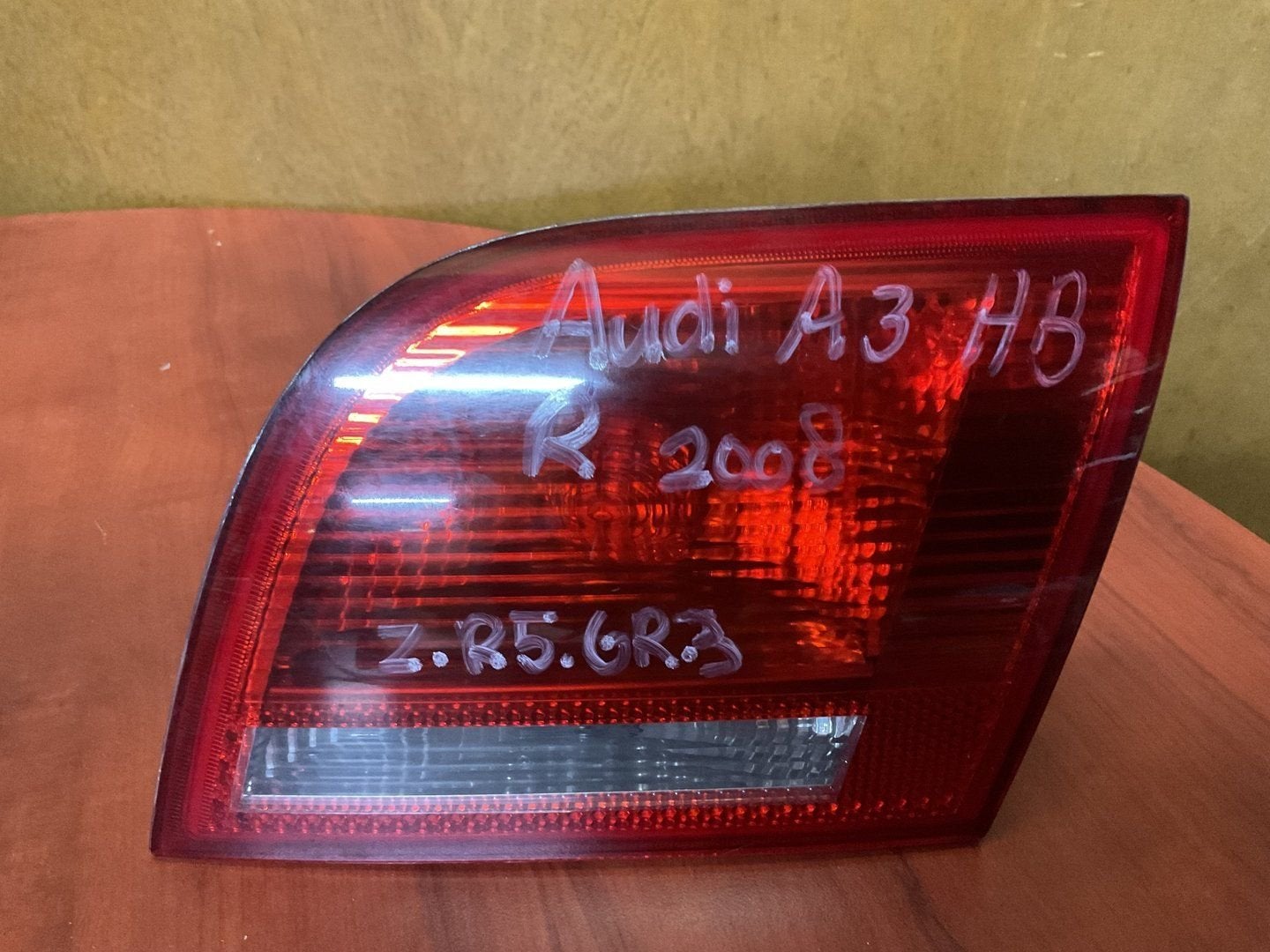 Audi A3 2008 Hatchback achterlicht RECHTS binnenste gedeelte, Auto-onderdelen, Gebruikt, -, Ophalen of Verzenden, -