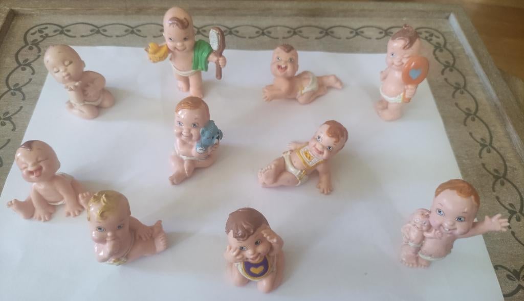 Jouets 10 Magic Diaper Babies, Enfants & Bébés, Enlèvement, Comme neuf