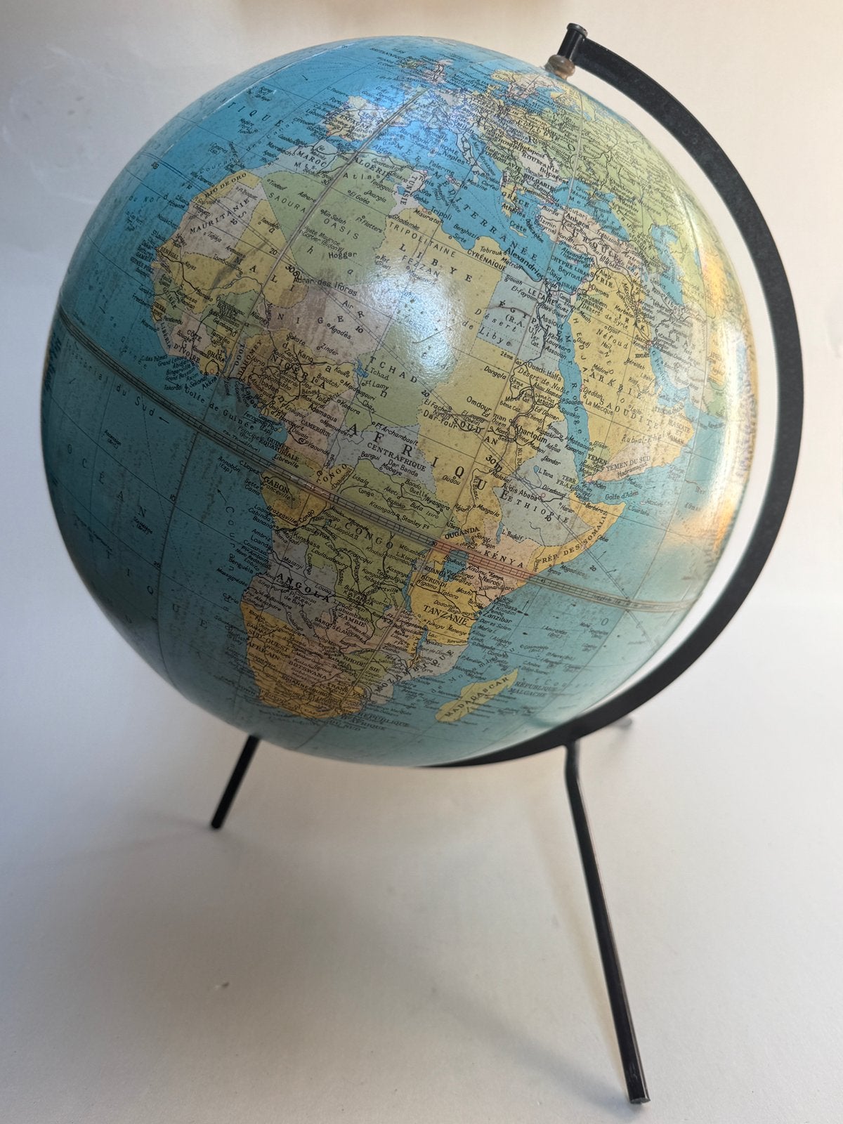 Globe vintage, Maison & Meubles, Accessoires pour la Maison | Globes, Rotatif, Enlèvement ou Envoi, 33 cm, Globe terrestre antique