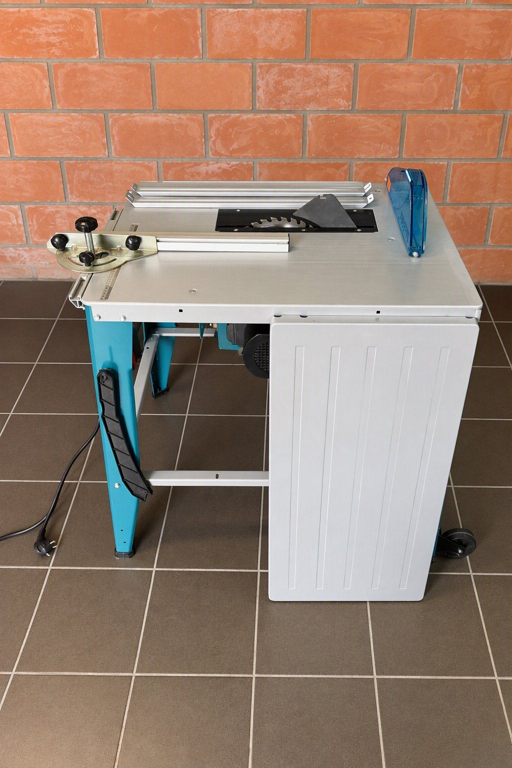 Makita 2712 Zaagtafel - 2000W - 315 x 30mm, Doe-het-zelf en Bouw, Ophalen, Zo goed als nieuw