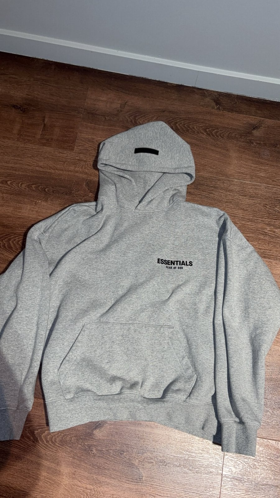 Essentials FOG dark oatmeal, Ophalen, Zo goed als nieuw, Maat 36 (S), Grijs