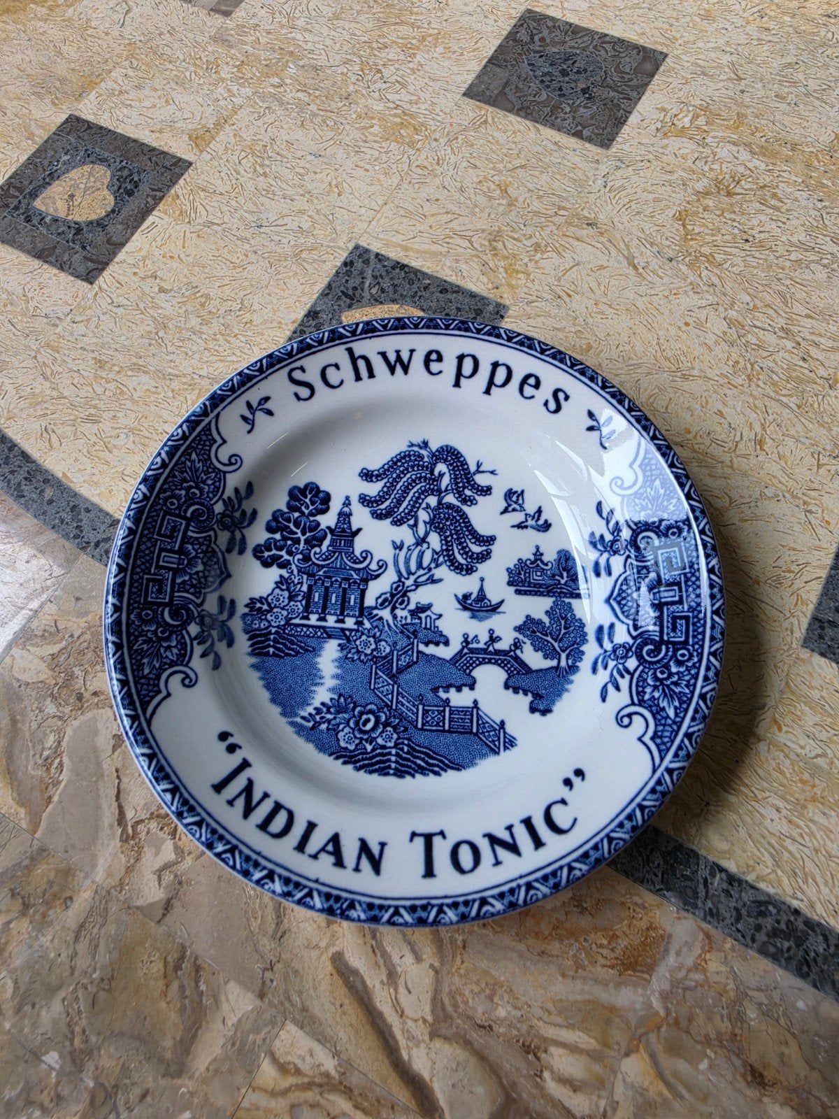 schweppes Indian tonic, Antiek en Kunst, Ophalen