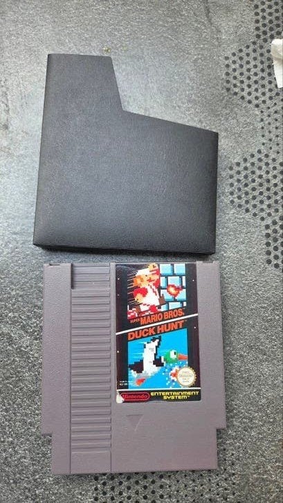 Jeu NES 1985 SUPER MARIO BROS & DUCK HUNT, Games en Spelcomputers, Games | Nintendo NES, Ophalen