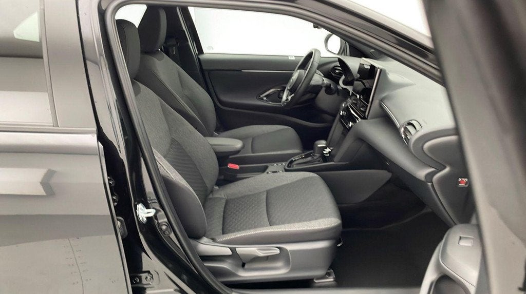 Toyota Yaris Cross 1.5 VVT-ie Hybrid Dynamic Plus CVT | Acht, Auto's, Toyota, Stof, Gebruikt, 750 kg, 116 pk