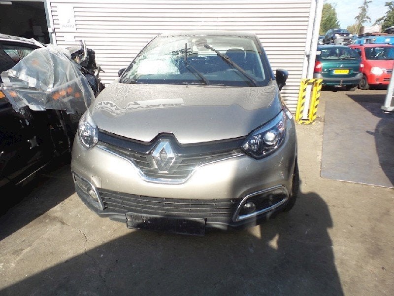 BANQUETTE ARRIÈRE Renault Captur I (2R) (01-2013/-), Autos : Pièces & Accessoires, Renault, Utilisé, Peter-Huppertz-Straße 5
51063  Köln, DE