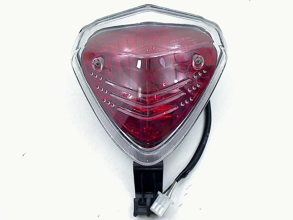 FEU ARRIÈRE Suzuki GW 250 Inazuma (01-1970/-), Motos, Pièces | Suzuki, Utilisé