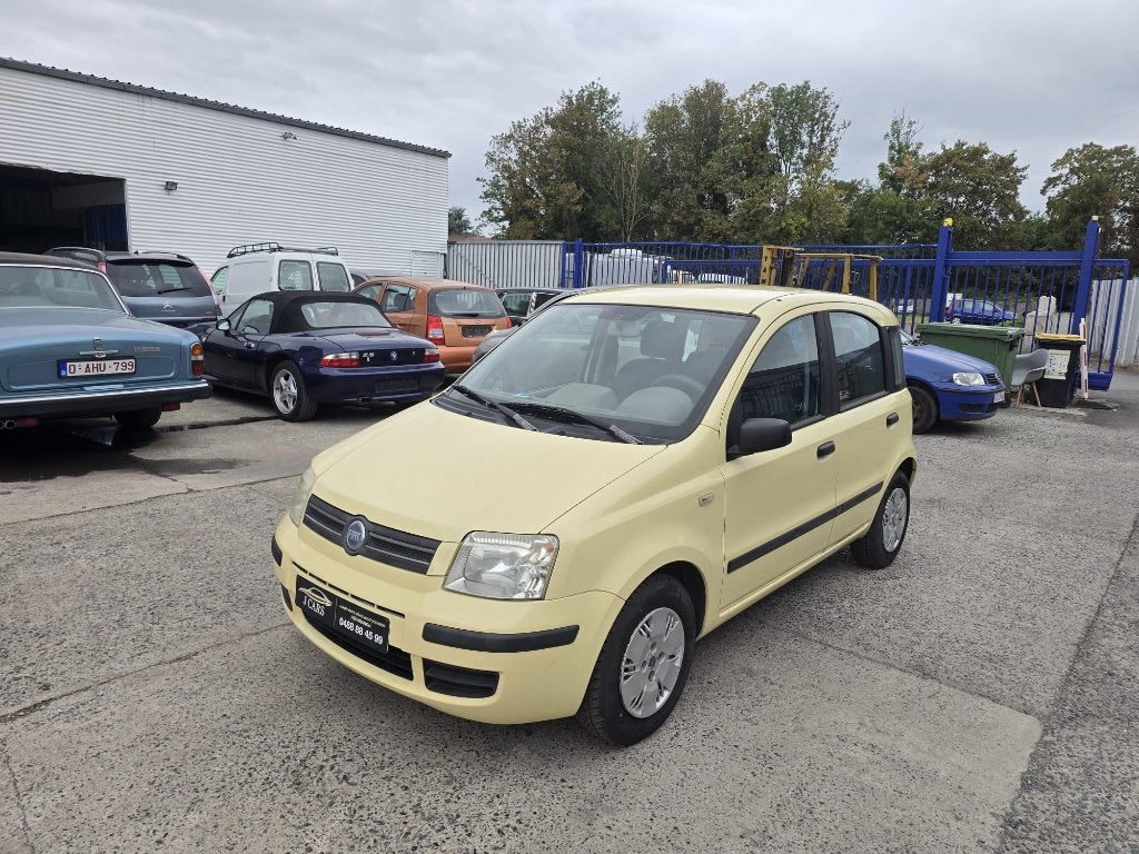 Fiat panda 1200 essence 2005 145000km GARANTIE, Autos, 1242 cm³, Achat, Anti démarrage, Jaune