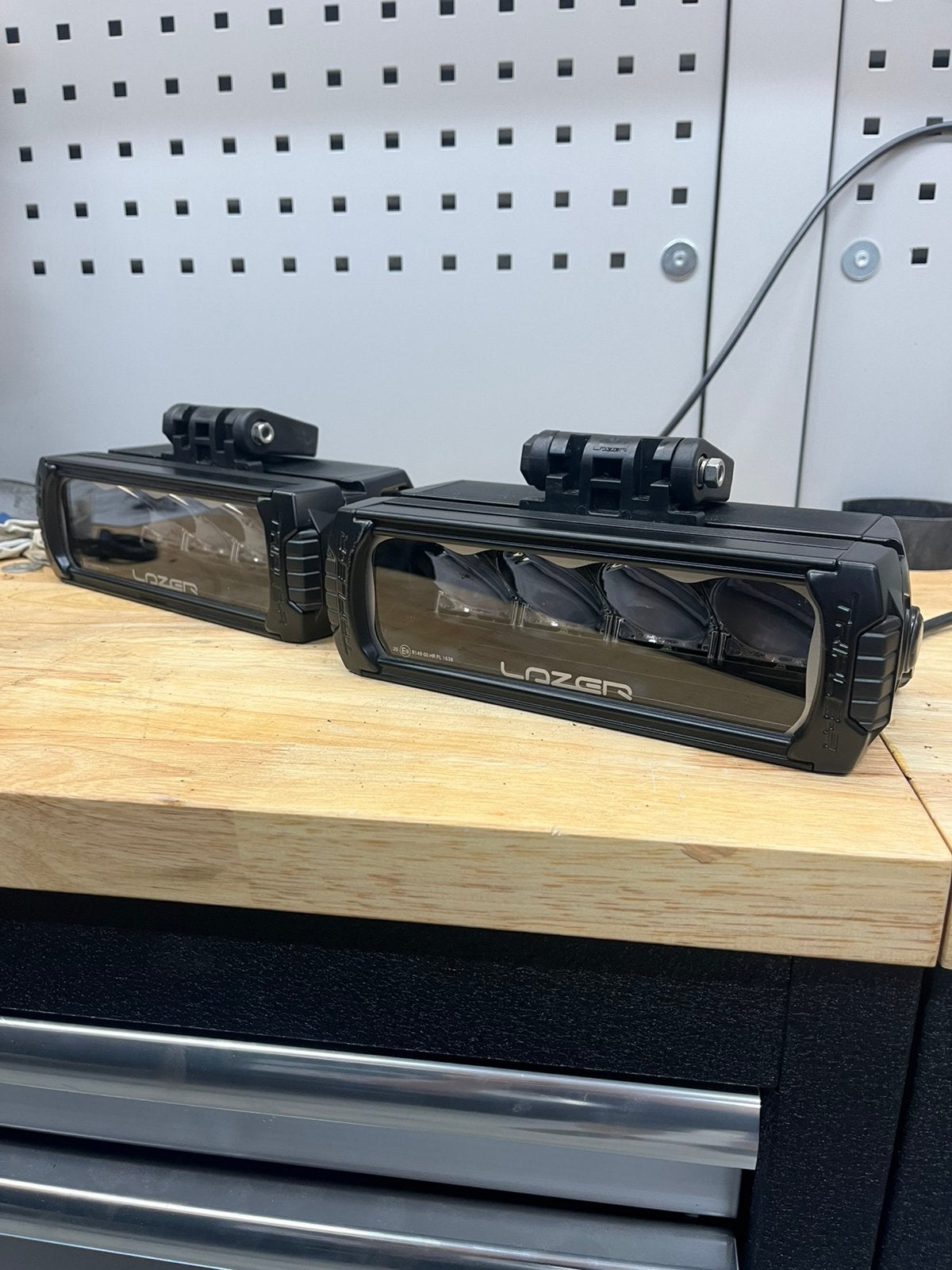 Lazer triple r750, Autos : Pièces & Accessoires, Éclairage, Enlèvement