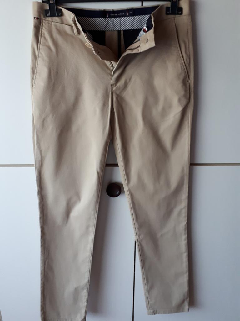 Zomer herenbroek Tommy-Hilfiger 31/32 mt M, Kleding | Heren, Broeken en Pantalons, Ophalen of Verzenden