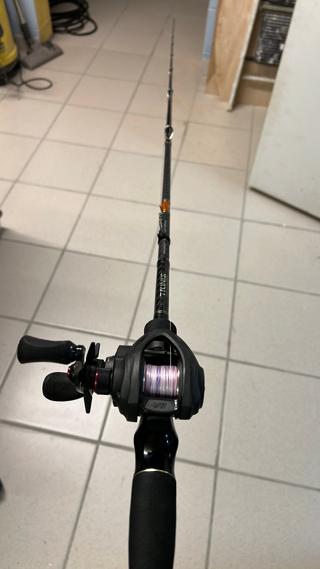 Canne casting SAKURA Trinis avec moulinet SEVIIN (st croix), Enlèvement ou Envoi, Comme neuf, Moulinet
